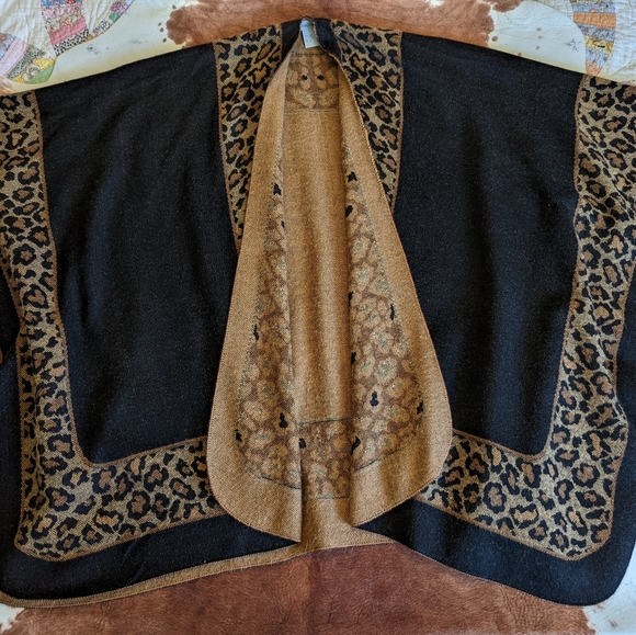 Envision Studio Black W Leopard Print Cardigan Shawl - Picture 1 of 15